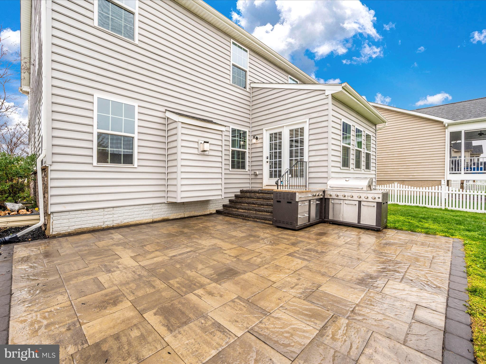 1149 Long Farm Circle Brunswick, MD 21716 - Photo 43 of 59 Back Patio