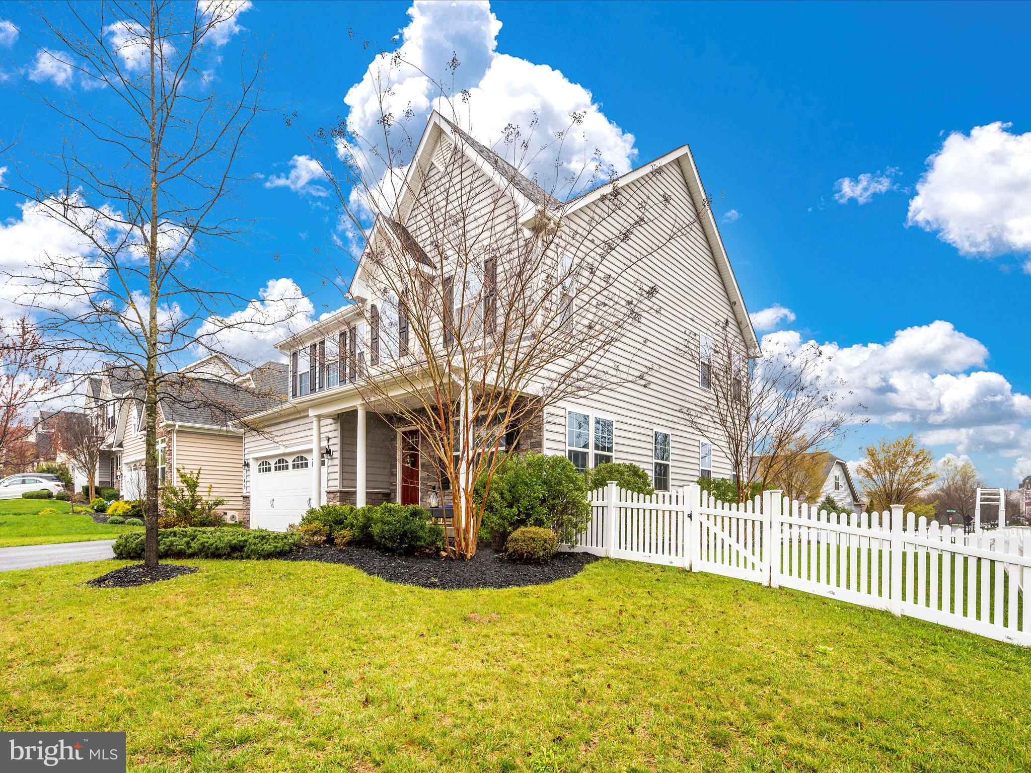1149 Long Farm Circle Brunswick, MD 21716 - Photo 51 of 59 Exterior Front