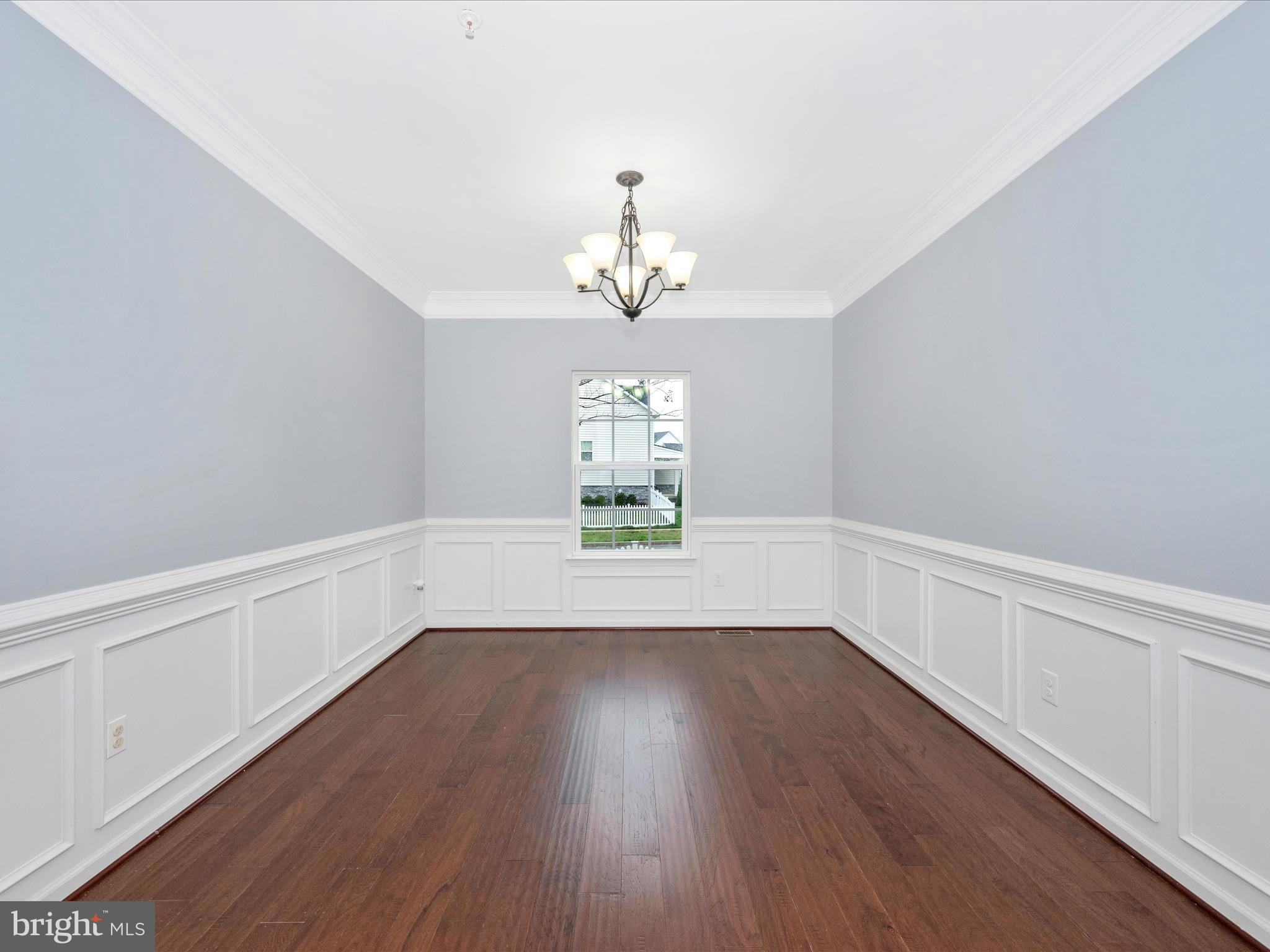 1149 Long Farm Circle Brunswick, MD 21716 - Photo 10 of 59 Dining Room