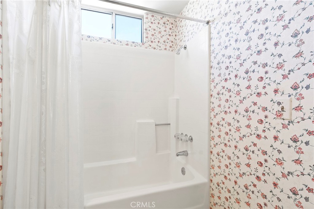 1082 Pine Valley Road Banning, CA 92220 - Photo 33 of 39 3rd Bathroom Upstairs