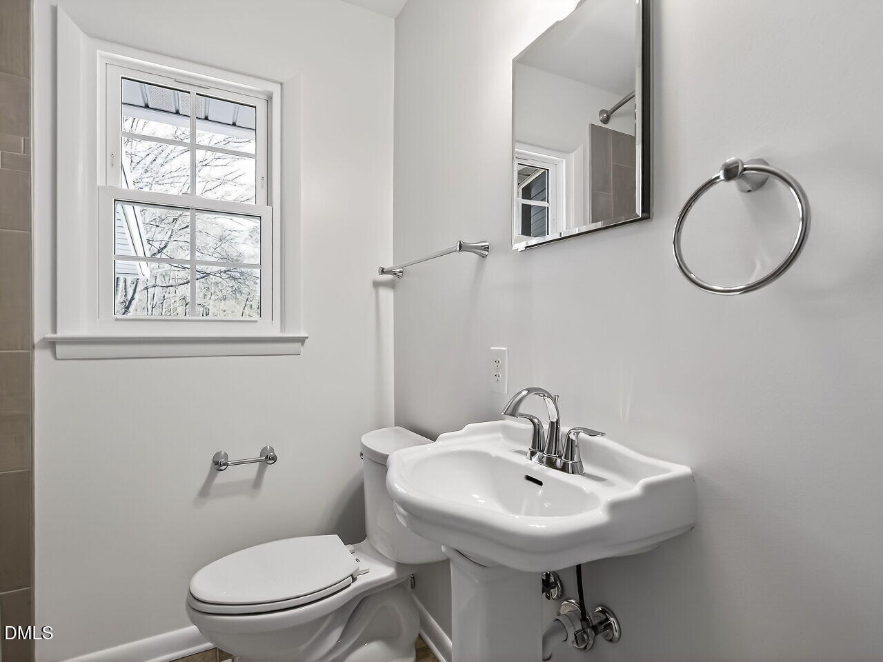 7 Travis Circle Durham, NC 27713 - Photo 22 of 31 022-1280x960-bathroom