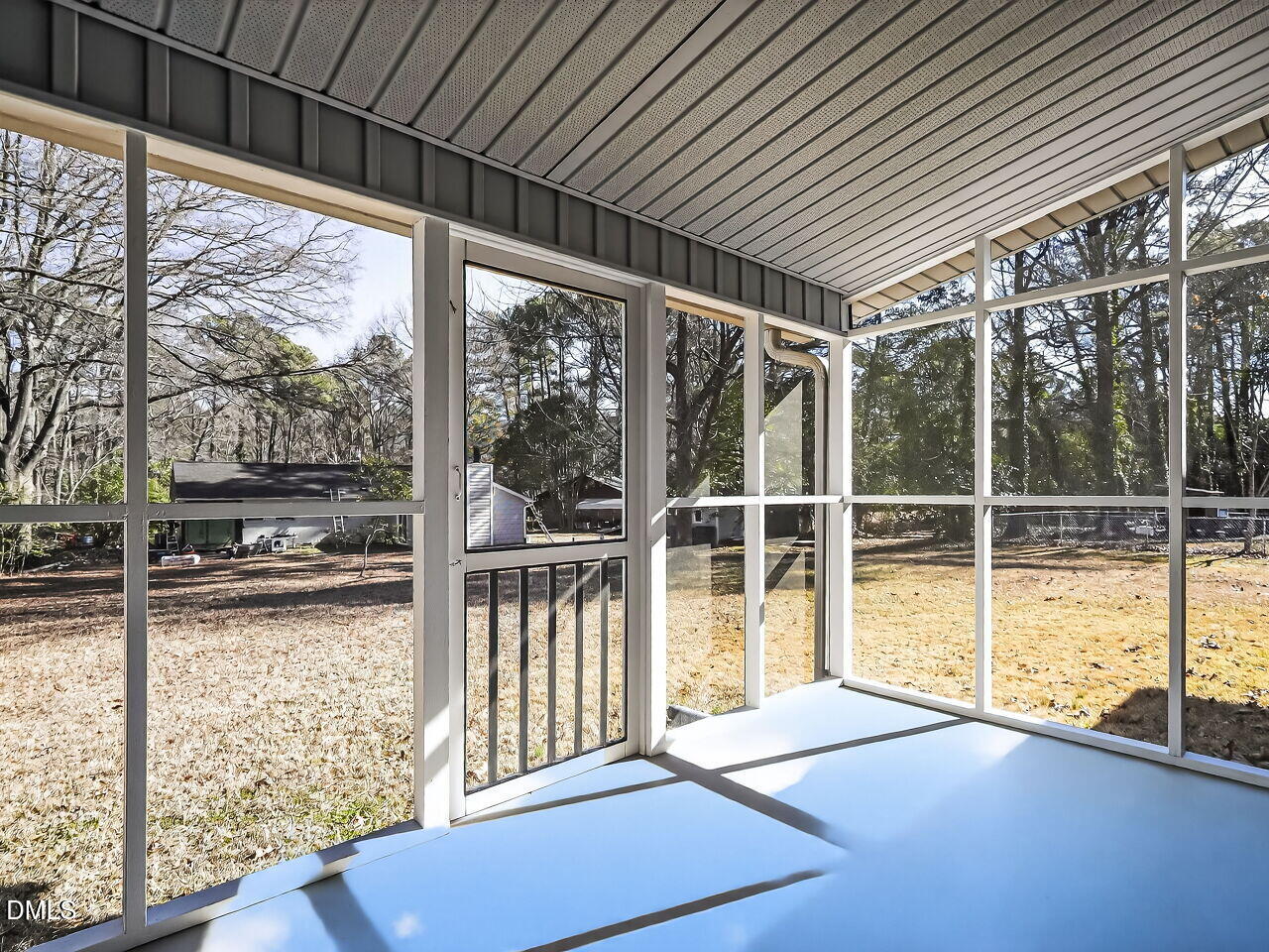 7 Travis Circle Durham, NC 27713 - Photo 24 of 31 024-1280x960-screened-porch