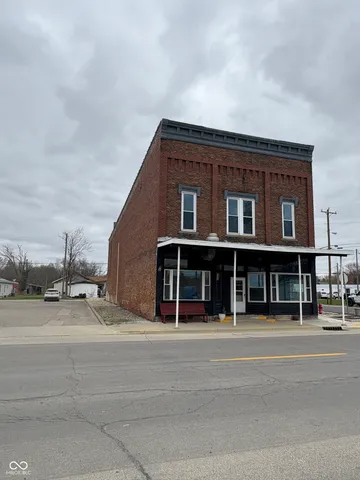 $174,900 | 24 East State Street, Kingman, IN 47952