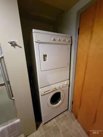 $449,900 | 46582 Highway 12, Peck, ID 83545