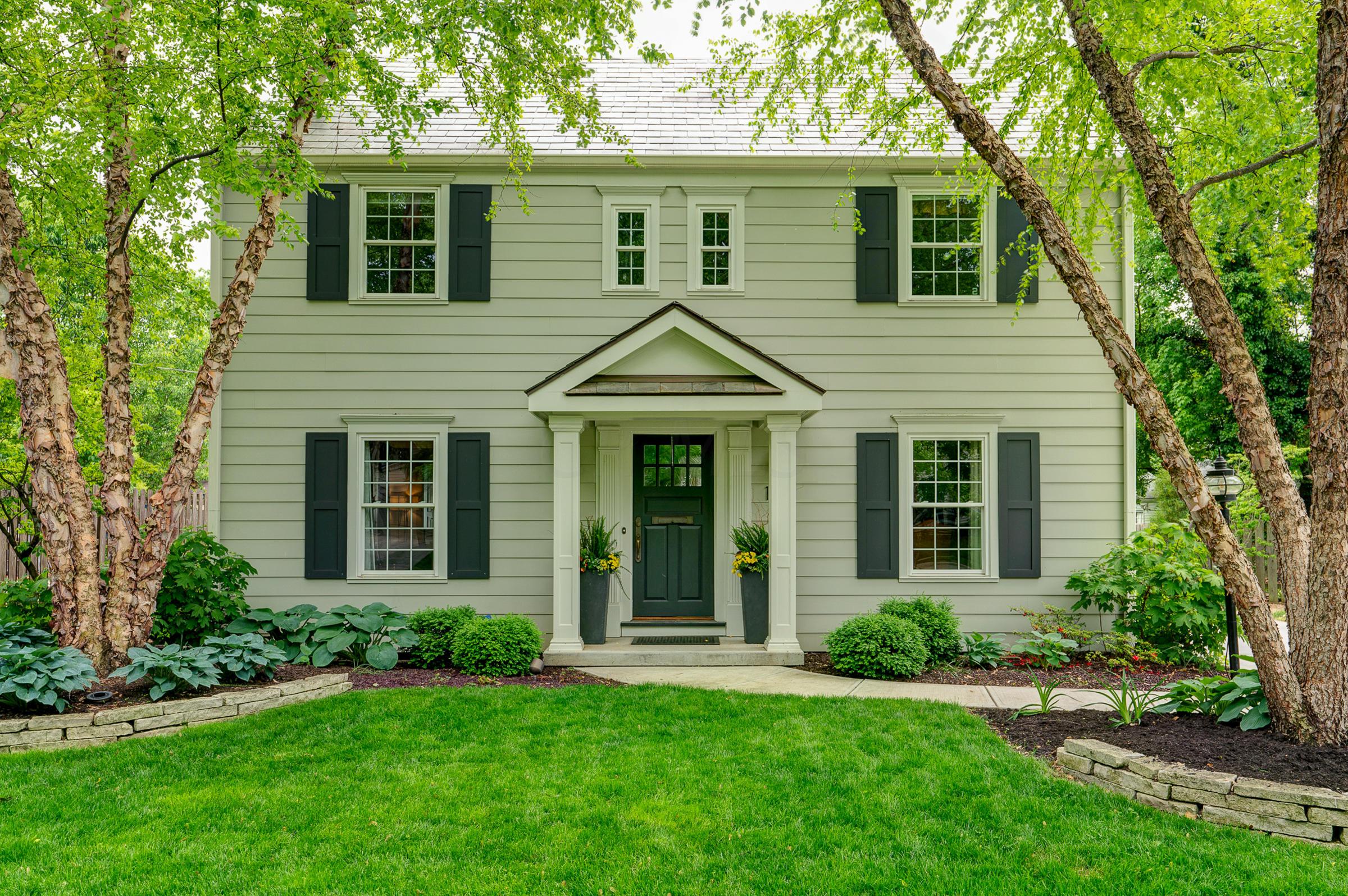 1621 Cardiff Road Columbus, OH 43221 - Photo 2 of 34