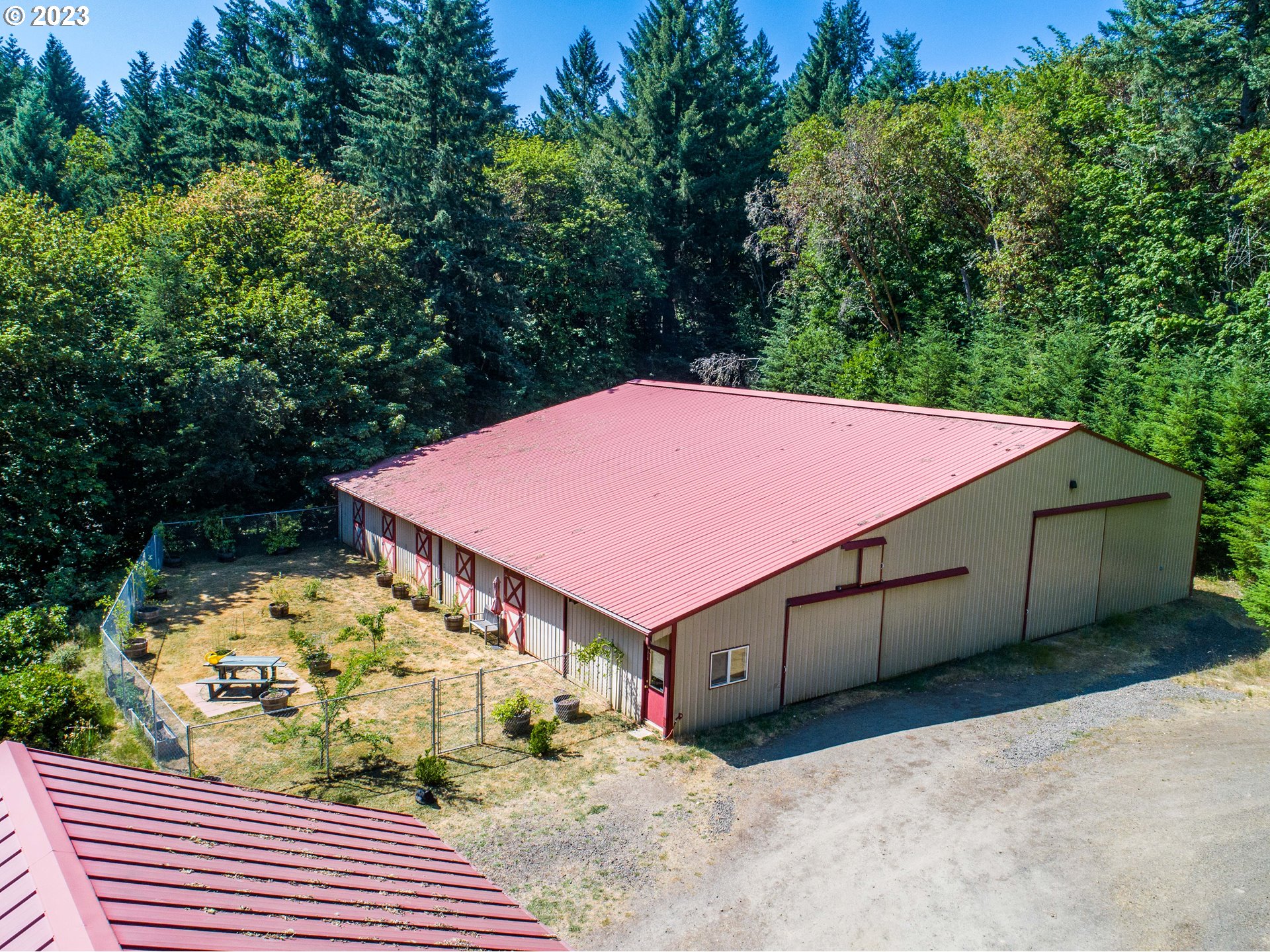 25307 Jaeg Road Junction City, OR 97448 - Photo 35 of 39 Arena