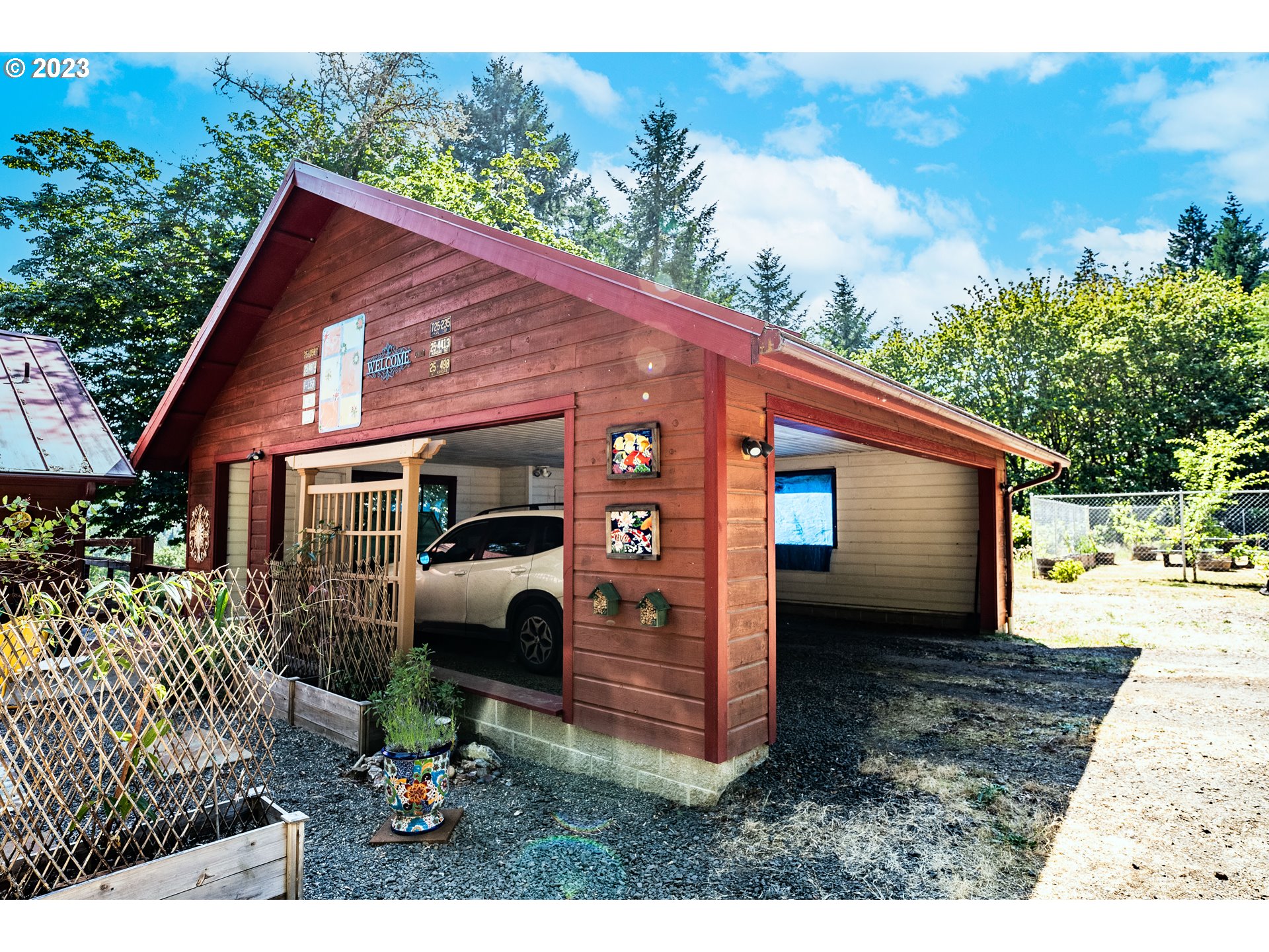 25307 Jaeg Road Junction City, OR 97448 - Photo 4 of 39 Gallery Image 4