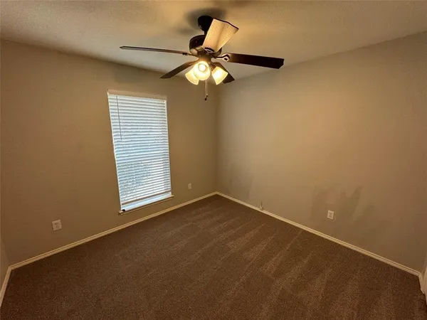 $2,200 | 201 McKamy Boulevard, Denton, TX 76207