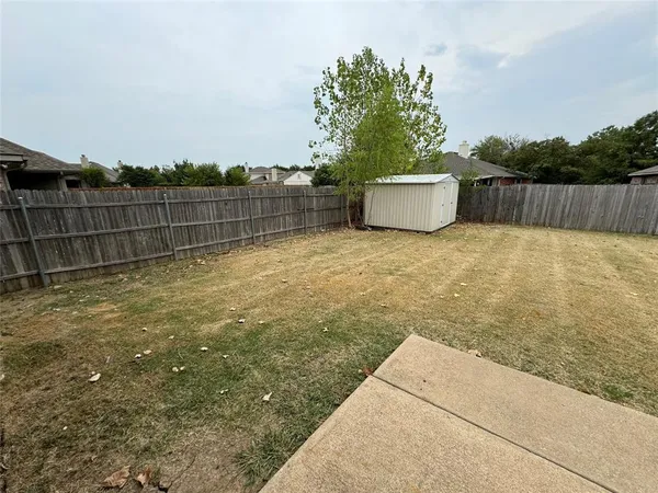 $2,200 | 201 McKamy Boulevard, Denton, TX 76207