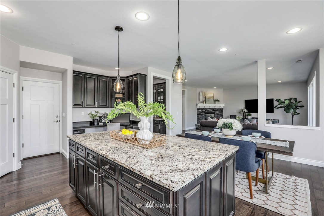 20419 126th Avenue Northeast Bothell, WA 98011 - Photo 11 of 38 Gallery Image 11