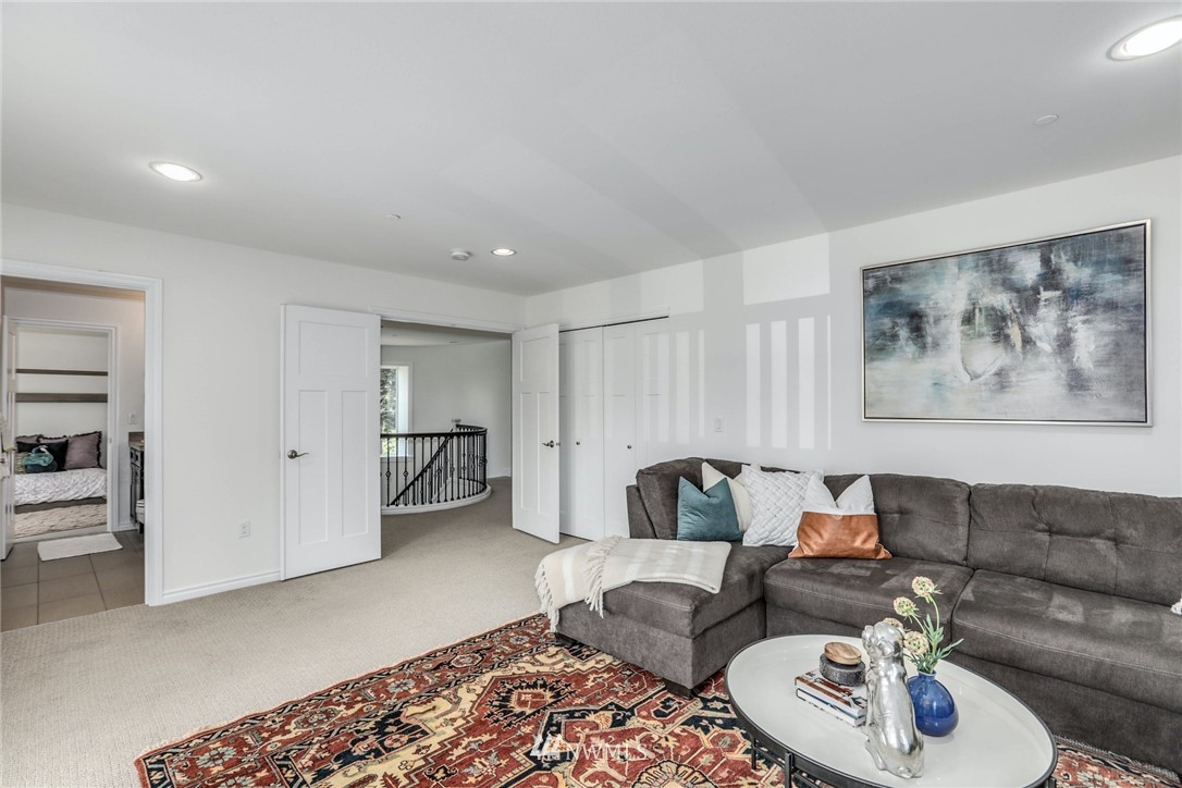 20419 126th Avenue Northeast Bothell, WA 98011 - Photo 21 of 38 Gallery Image 21