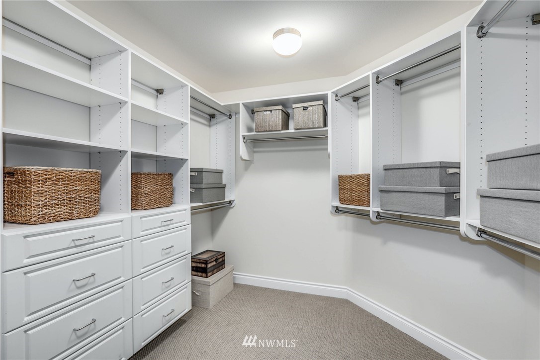 20419 126th Avenue Northeast Bothell, WA 98011 - Photo 27 of 38 Gallery Image 27