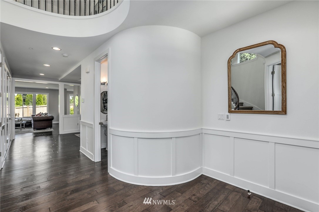 20419 126th Avenue Northeast Bothell, WA 98011 - Photo 5 of 38 Gallery Image 5