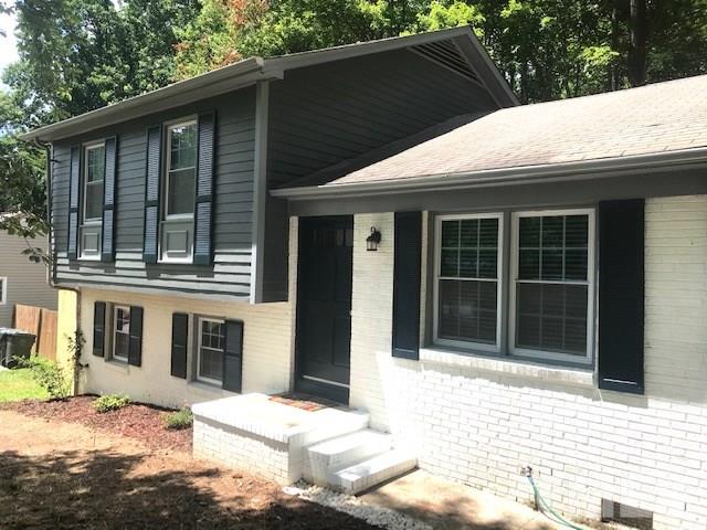 216 Sawmill Road Raleigh, NC 27615 - Photo 4 of 25