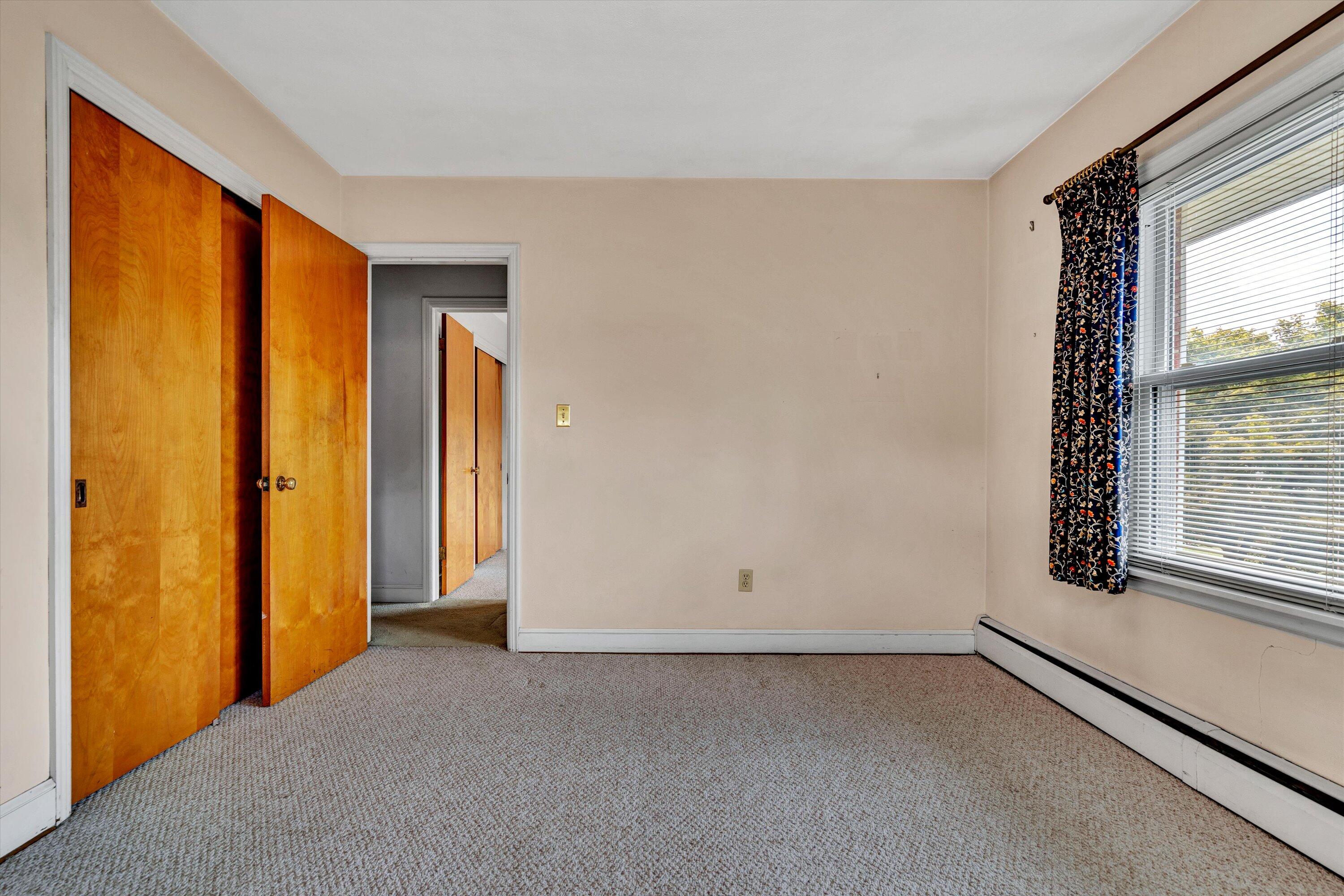 2433 Northminster Road Northwest Roanoke, VA 24012 - Photo 18 of 35 16-DSC04085
