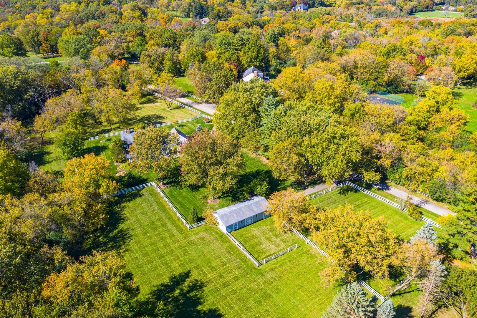 155 North Buckley Road Barrington Hills, IL 60010 - Photo 10 of 14