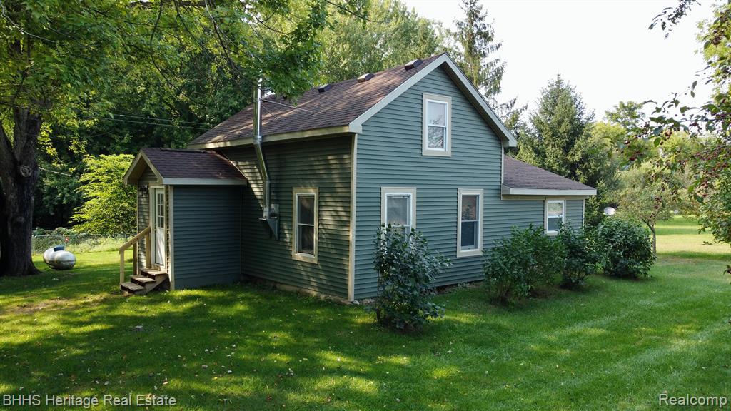 11909 South Nicholson Road Perry, MI 48872 - Photo 24 of 39