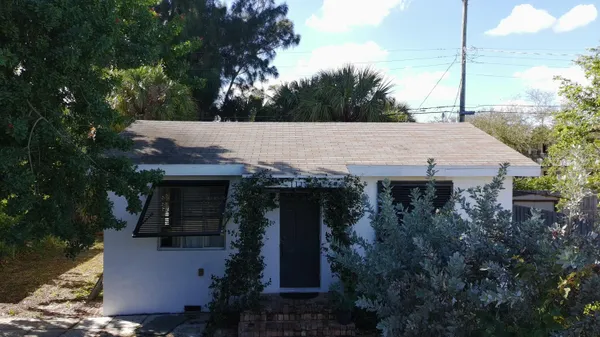 $2,650 | 1115 South M Street, Lake Worth Beach, FL 33460