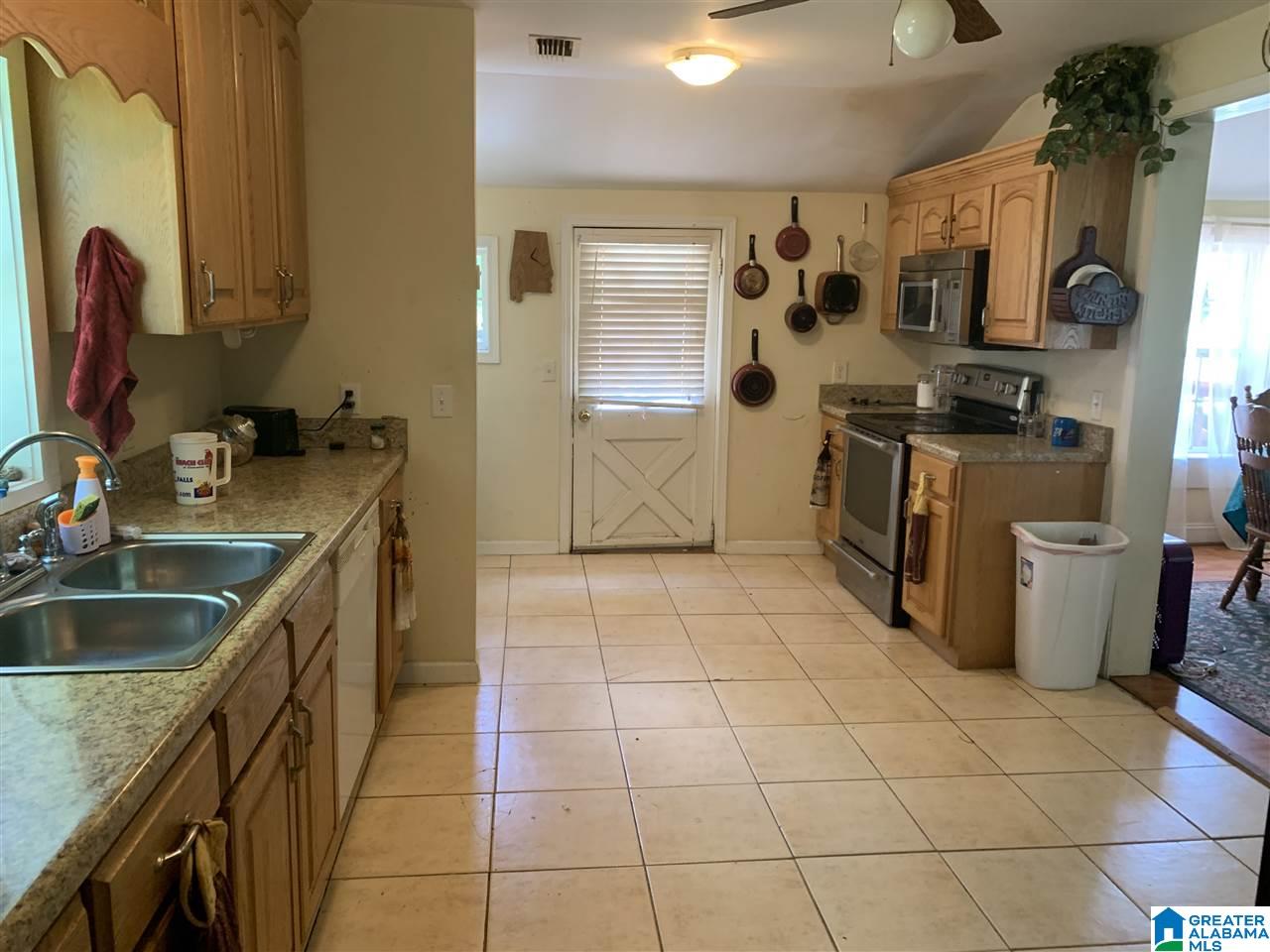 54 Sky Hawk Lane Oneonta, AL 35121 - Photo 8 of 14