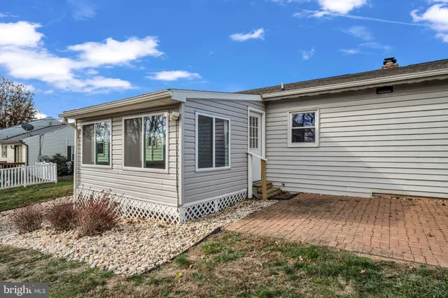 $354,900 | 2714 East Rosegarden Boulevard, Mechanicsburg, PA 17055