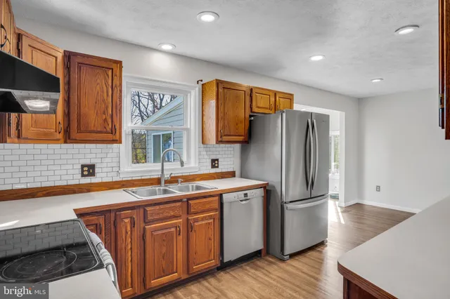 $354,900 | 2714 East Rosegarden Boulevard, Mechanicsburg, PA 17055