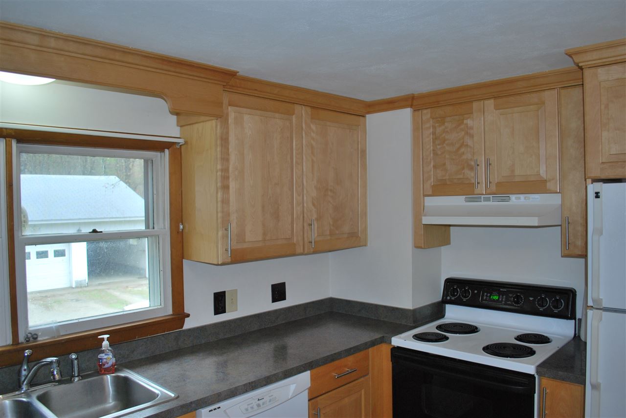 41 Concord Stage Road Dunbarton, NH 03046 - Photo 13 of 26