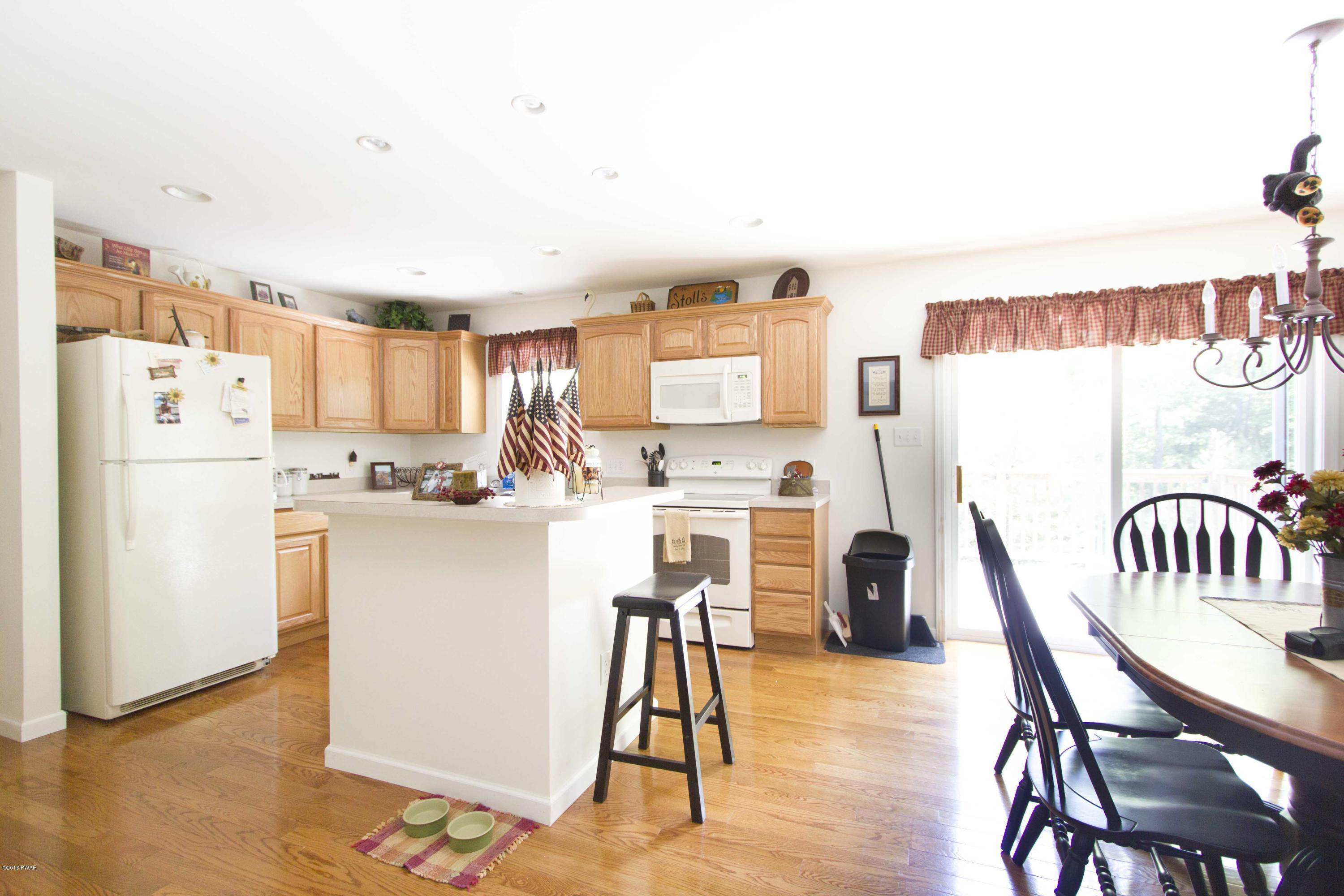 110 Cottage Road Tafton, PA 18464 - Photo 5 of 24 Kitchen
