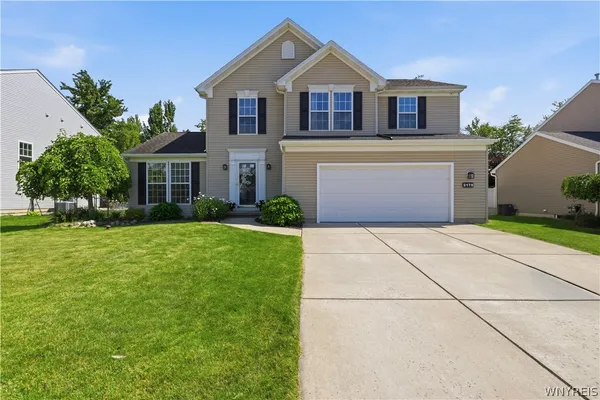 $405,000 | 2178 Fox Chase Road, Hamburg, NY 14085