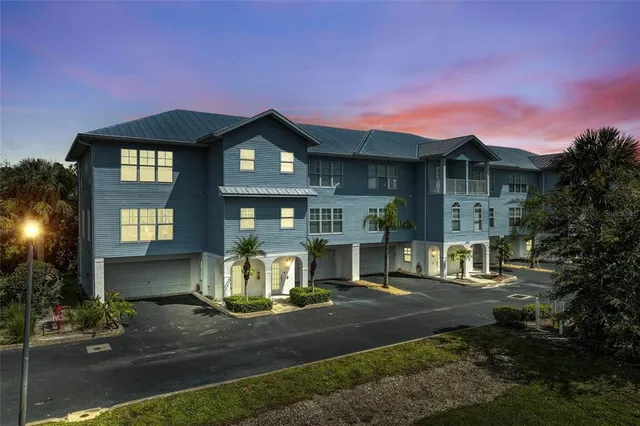 $267,000 | 3917 Cape Haze Drive, Unit 606, Rotonda West, FL 33947