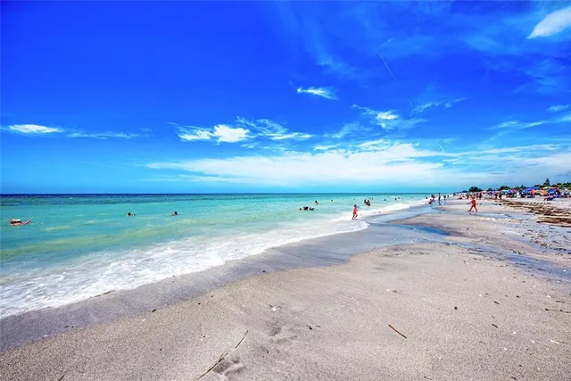 $267,000 | 3917 Cape Haze Drive, Unit 606, Rotonda West, FL 33947