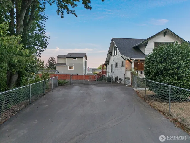 a view of a house with a garage