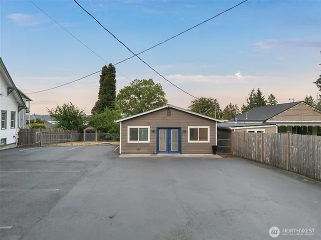 $750,000 | 5026 Chico Way Northwest, Bremerton, WA 98312