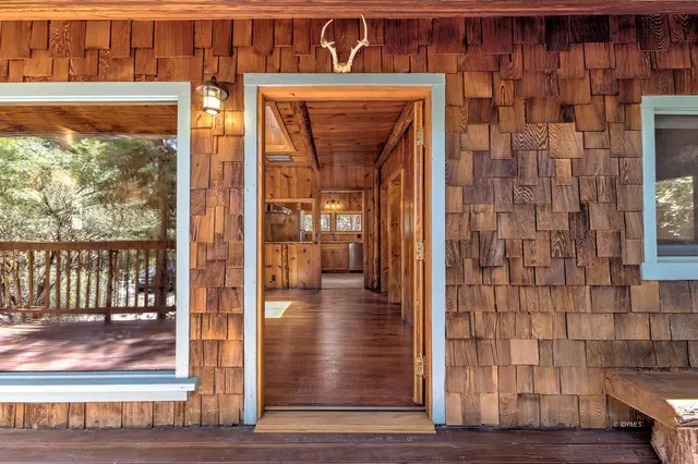 a view of front door