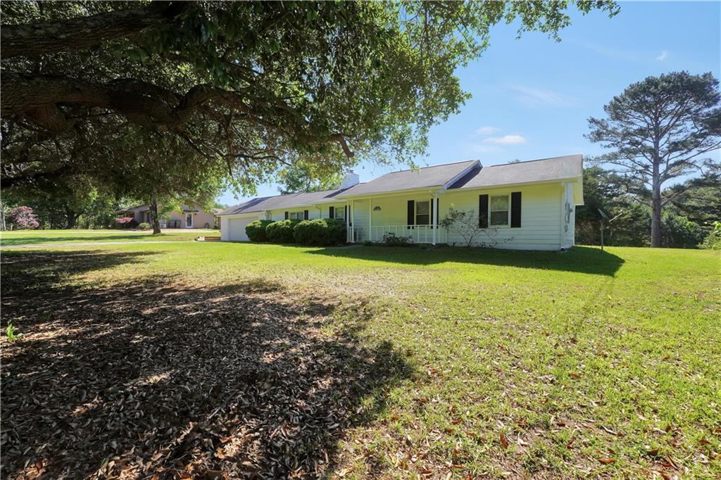 1187 Dixie Road Covington, GA 30014 - Photo 2 of 39