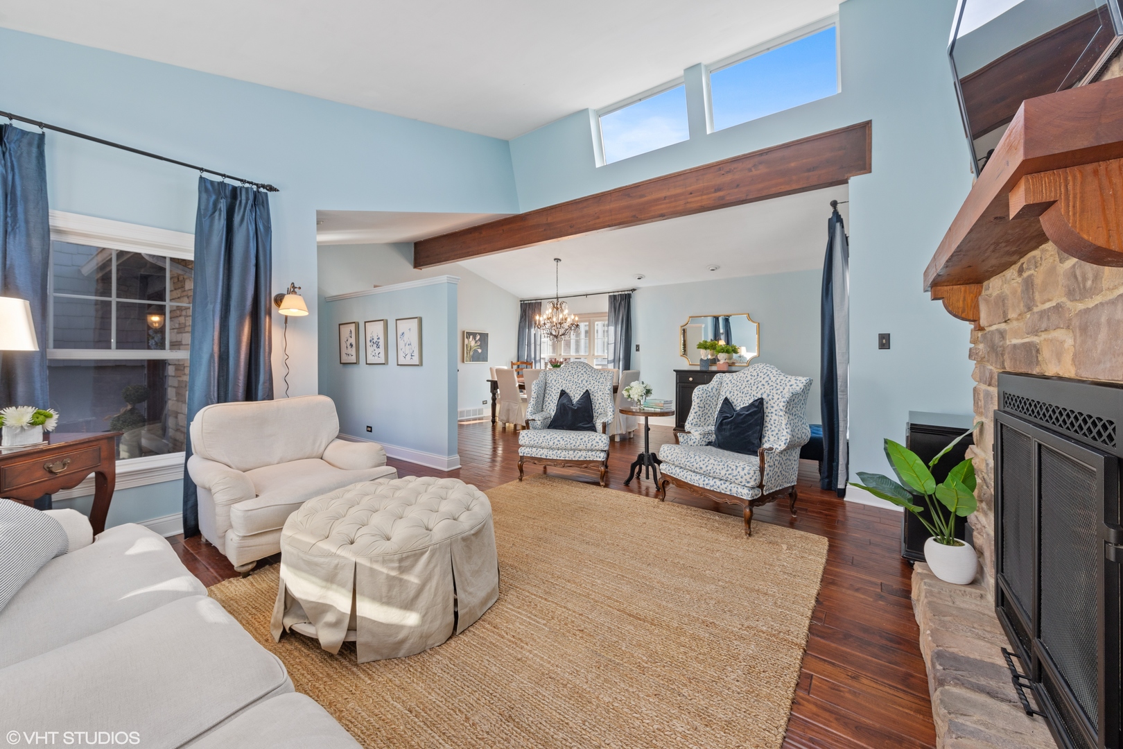 3817 Wolf Road Western Springs, IL 60558 - Photo 8 of 25 Gallery Image 8