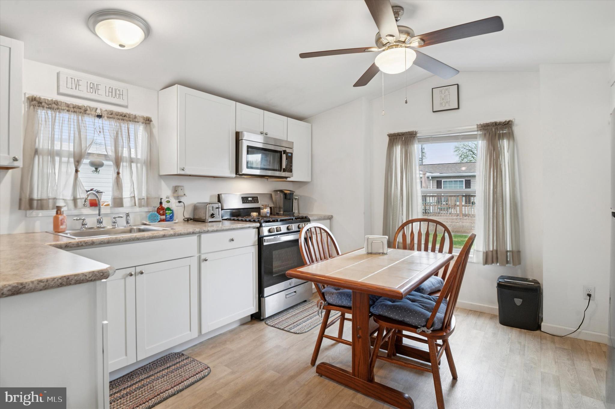 809 Berry Road Wilmington, DE 19810 - Photo 5 of 13