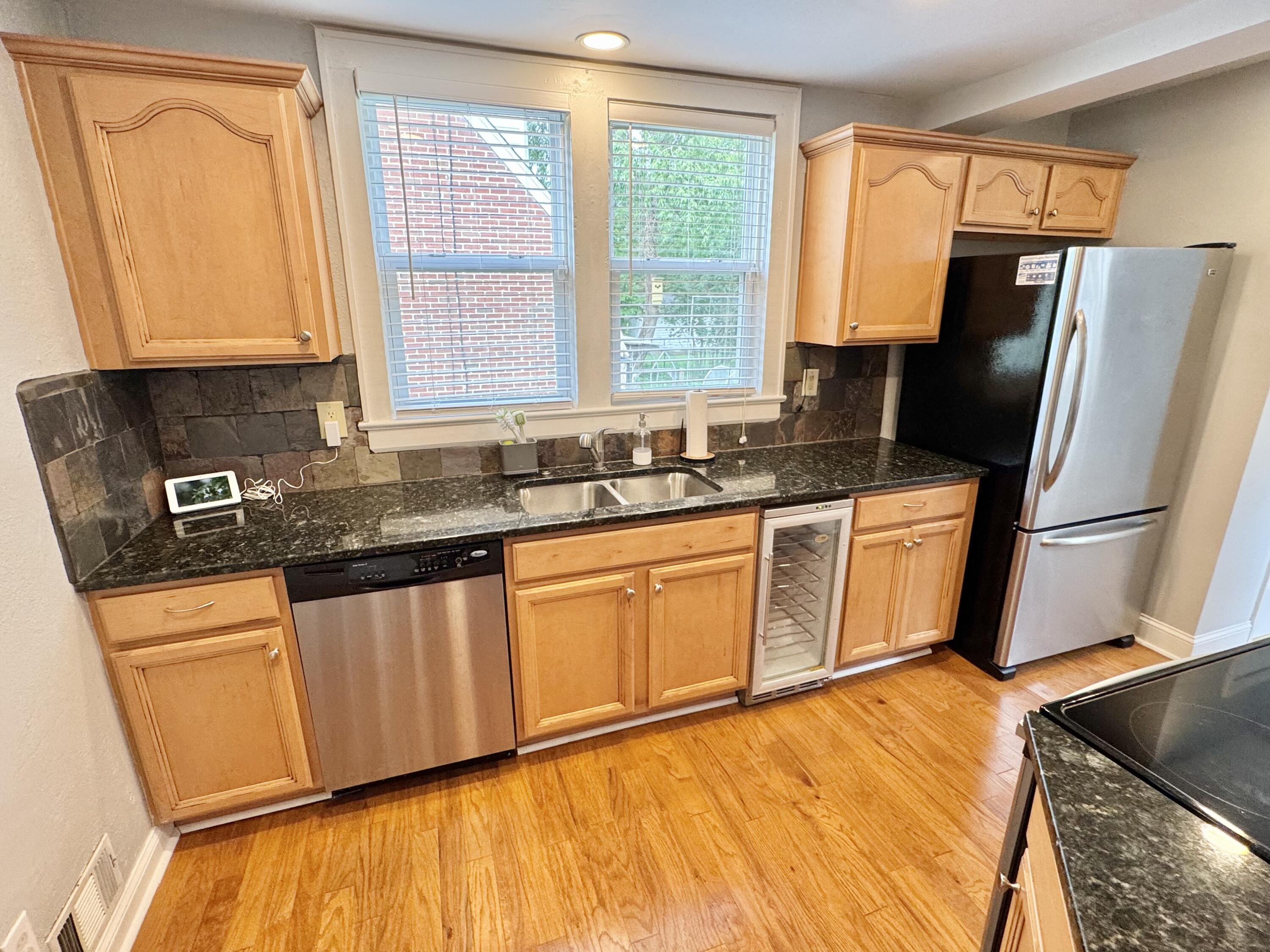 2436 Lofton Road Southwest Roanoke, VA 24015 - Photo 7 of 46 IMG_1742