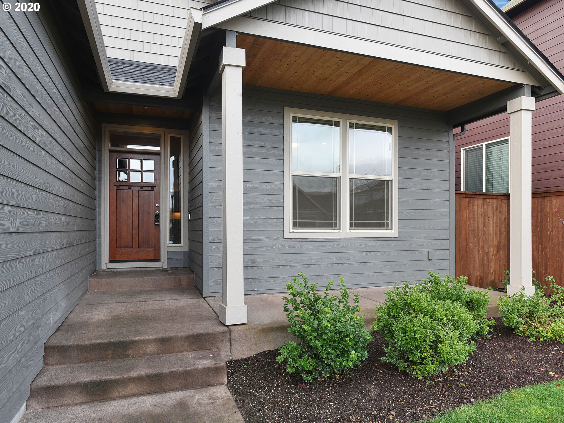 129 North 39th Court Ridgefield, WA 98642 - Photo 3 of 30