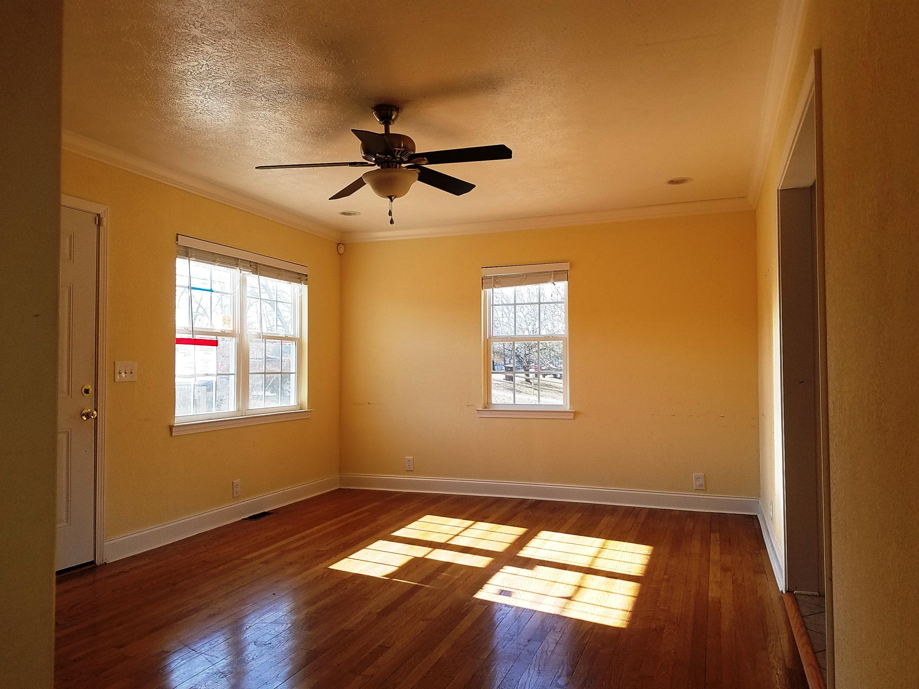 372 Robertsville Road Oak Ridge, TN 37830 - Photo 4 of 19 20161222_121808
