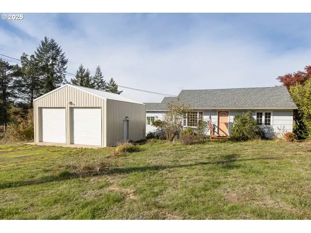 $739,000 | 4101 Northeast Terrace Drive, Newberg, OR 97132