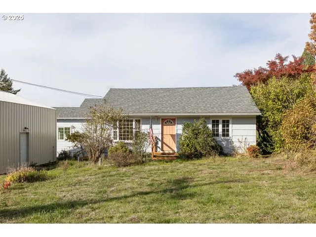 $739,000 | 4101 Northeast Terrace Drive, Newberg, OR 97132