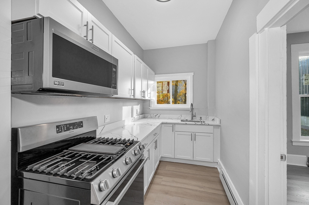 8 Dustin Street Haverhill, MA 01830 - Photo 17 of 39