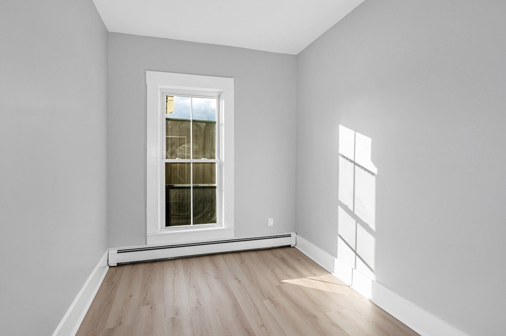 8 Dustin Street Haverhill, MA 01830 - Photo 34 of 39