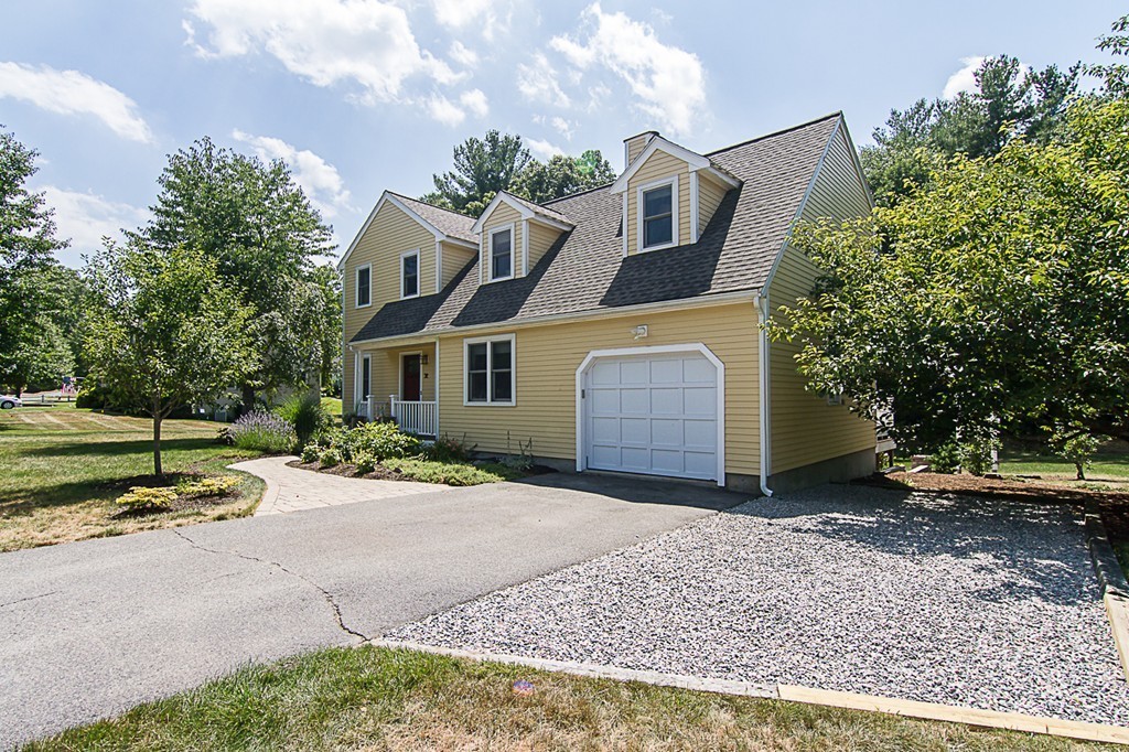 32 Timberline Road Millis, MA 02054 - Photo 3 of 28 Gallery Image 3