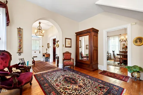 $949,000 | 124 North Bloodworth Street, Raleigh, NC 27601