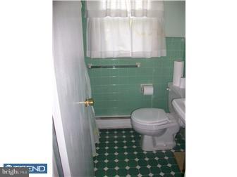 1191 Almshouse Road Warminster, PA 18974 - Photo 8 of 11 Bathroom