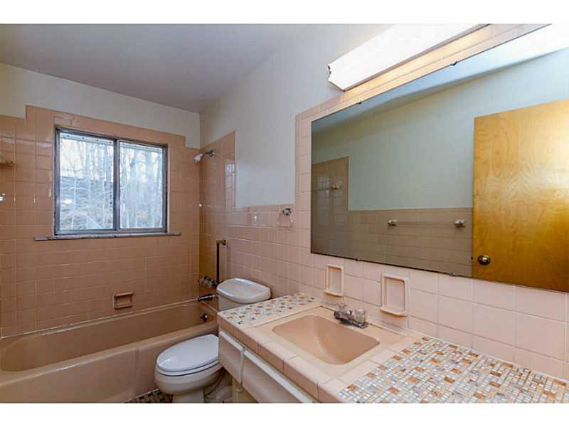 6045 Rucker Road Indianapolis, IN 46220 - Photo 18 of 22