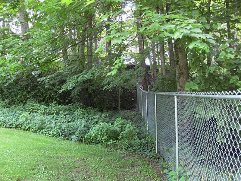 6045 Rucker Road Indianapolis, IN 46220 - Photo 8 of 22
