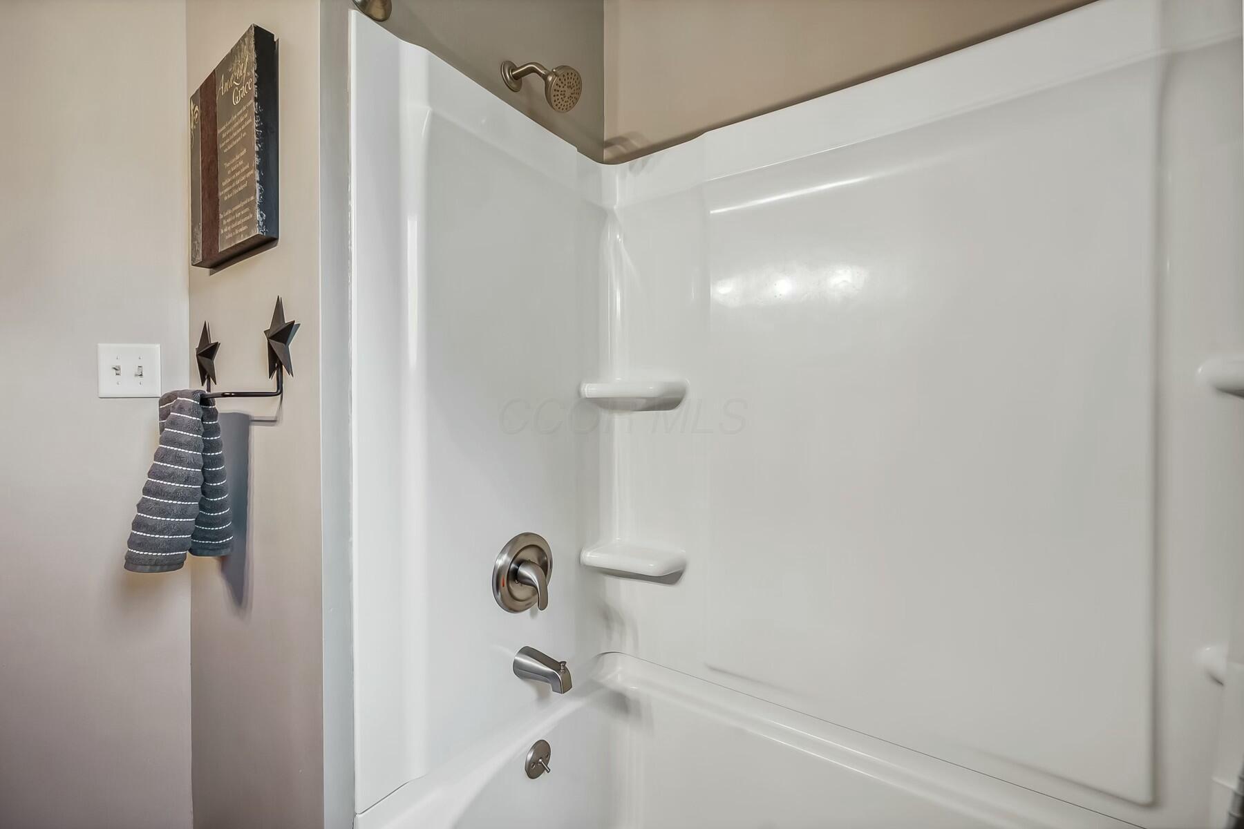 356 Carpenter Road Columbus, OH 43230 - Photo 50 of 66 tempImageIKIo5p