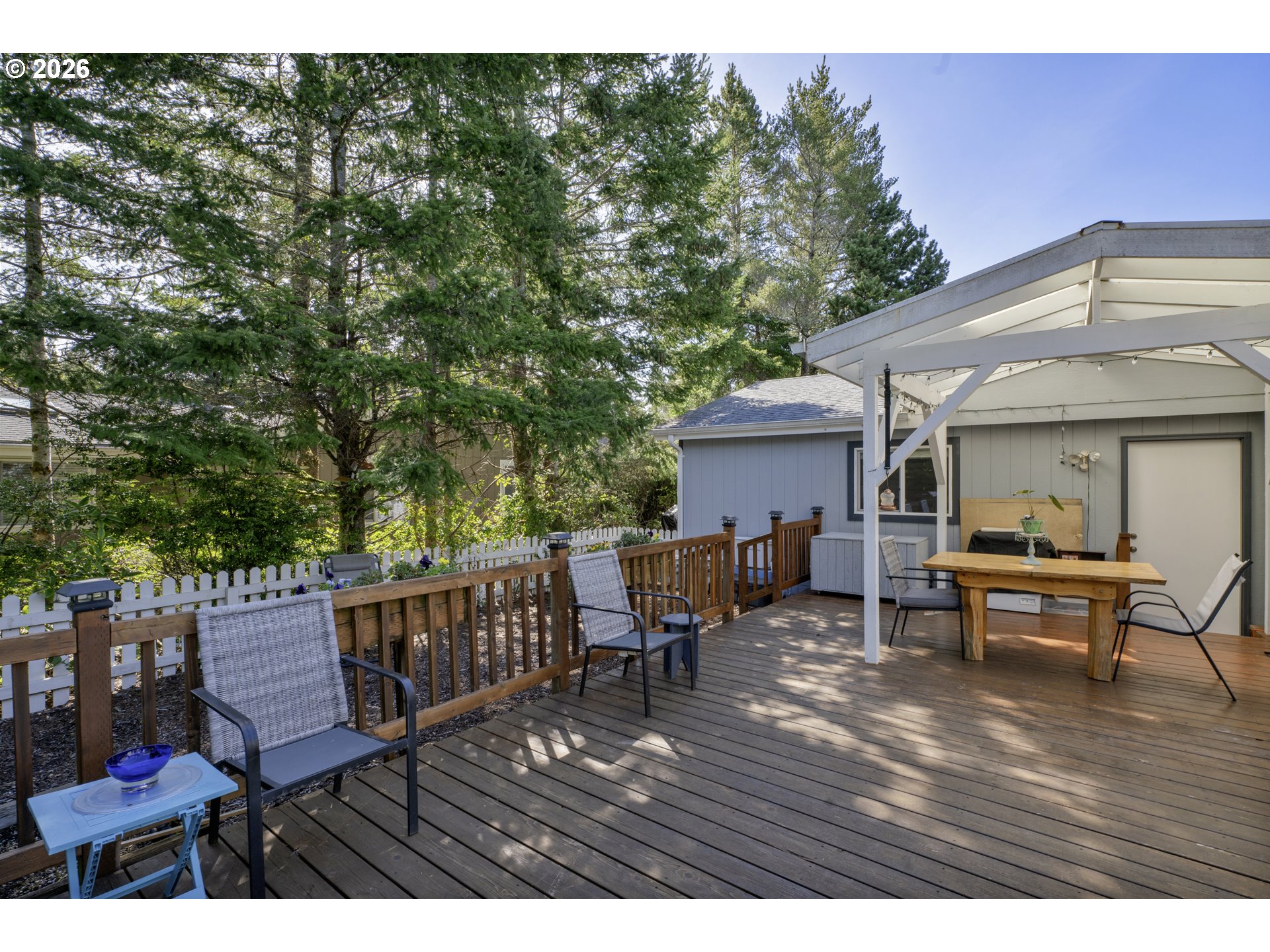 495 Sherwood Loop Florence, OR 97439 - Photo 39 of 47 Deck